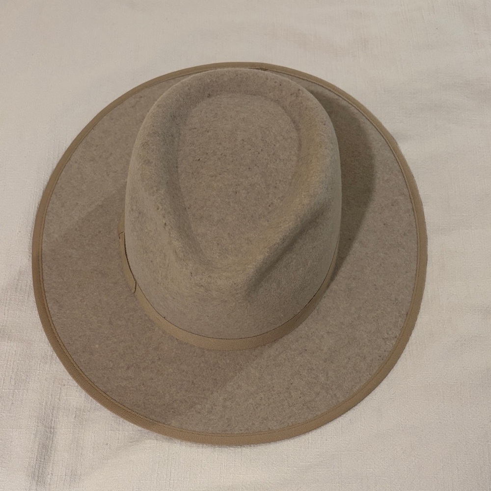 Elegant Tan Women's Hat
